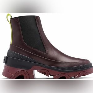 Sorel Ankle Boots in Burgundy and Black
